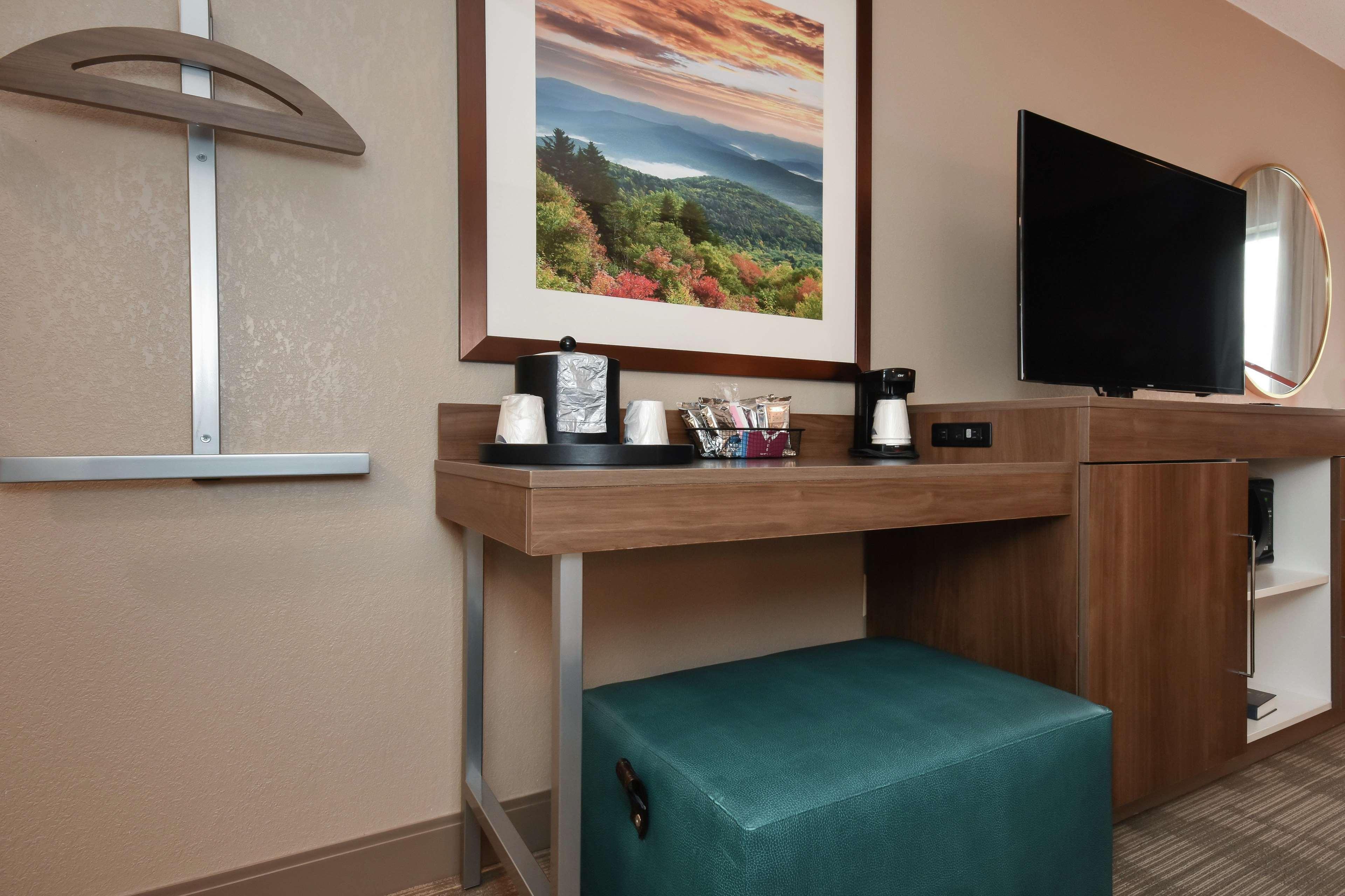 Hampton Inn Brevard Pisgah Forest Екстер'єр фото