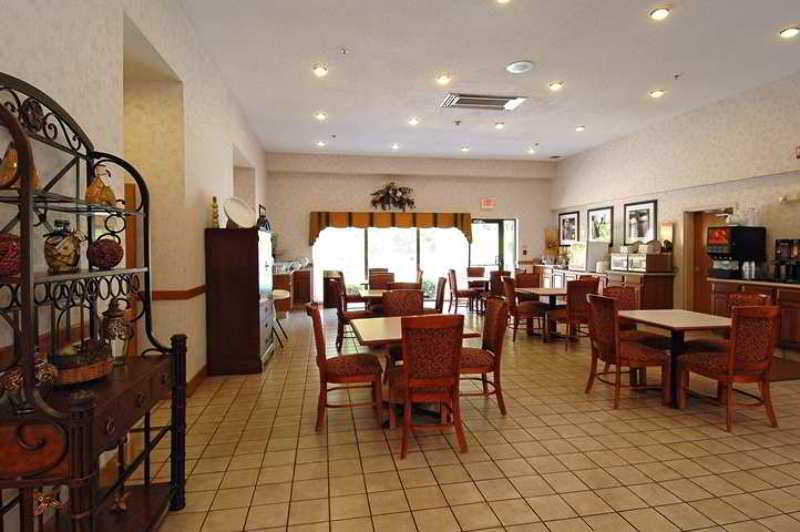 Hampton Inn Brevard Pisgah Forest Ресторан фото